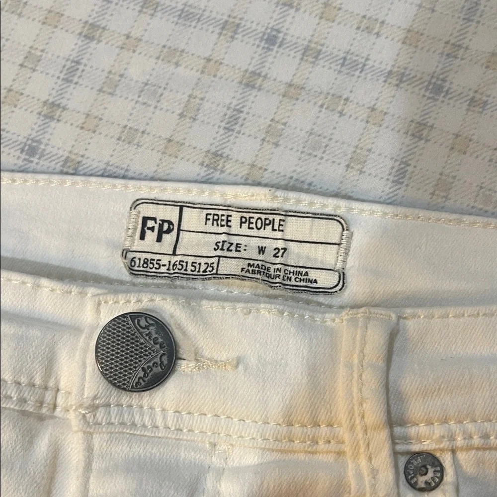 Free People Summer Ready Beachy Bodycon HOT Vacation White Stretch Jean size 27